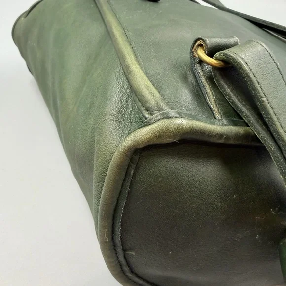 Coach 9943 Vintage Flap Backpack Bottle Green Leather - Picture 5 of 13